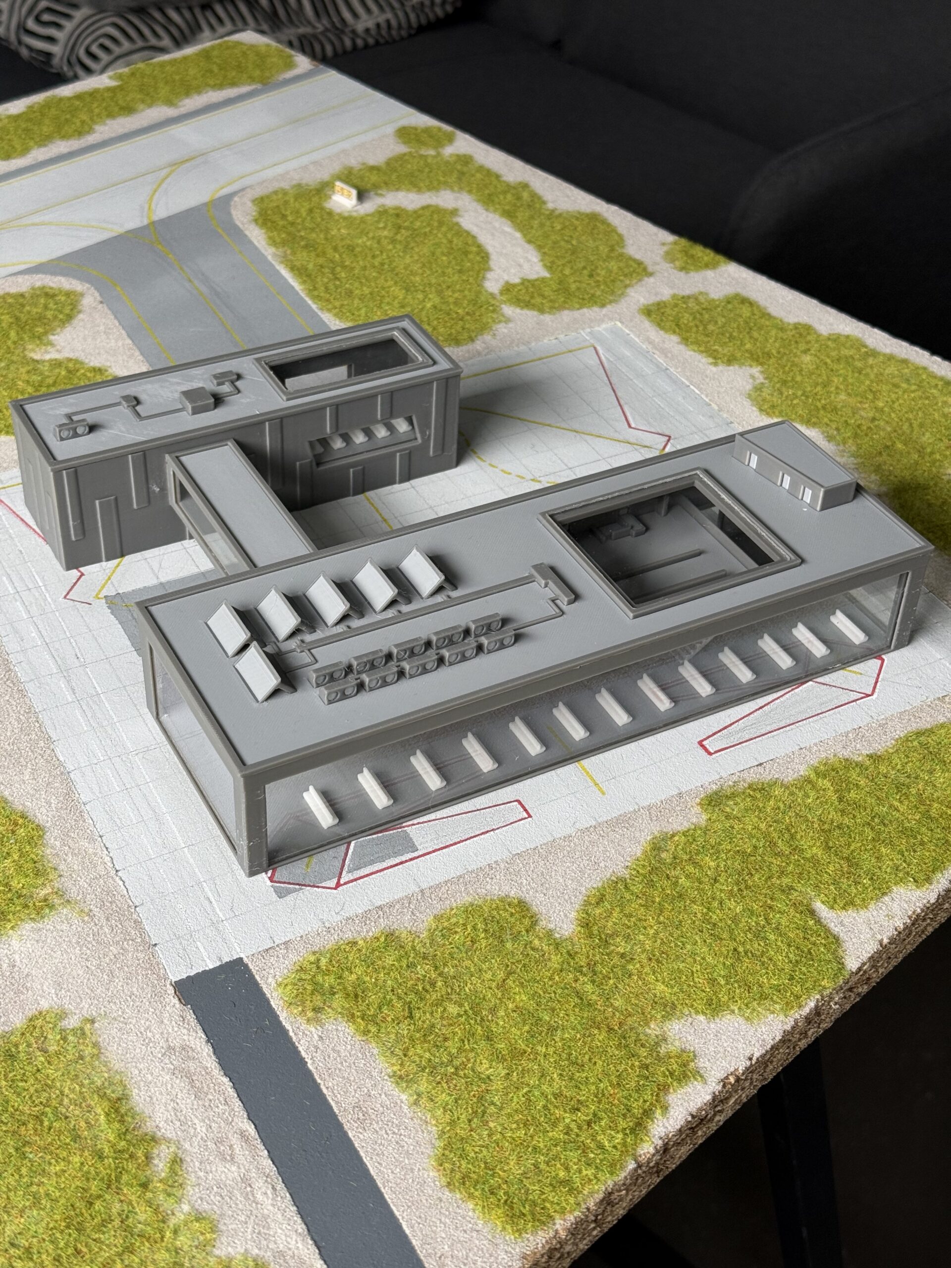 Terminal with intirior 1/400 - Image 3
