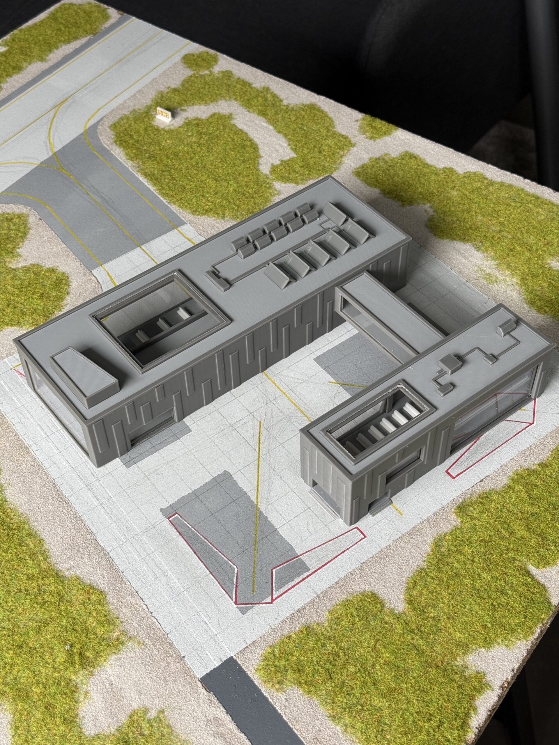 Terminal with intirior 1/400 - Image 4
