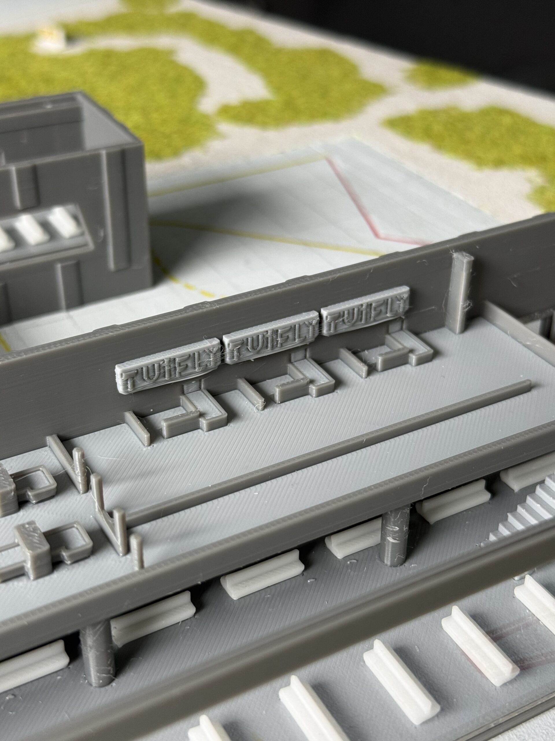 Terminal with intirior 1/400 - Image 12