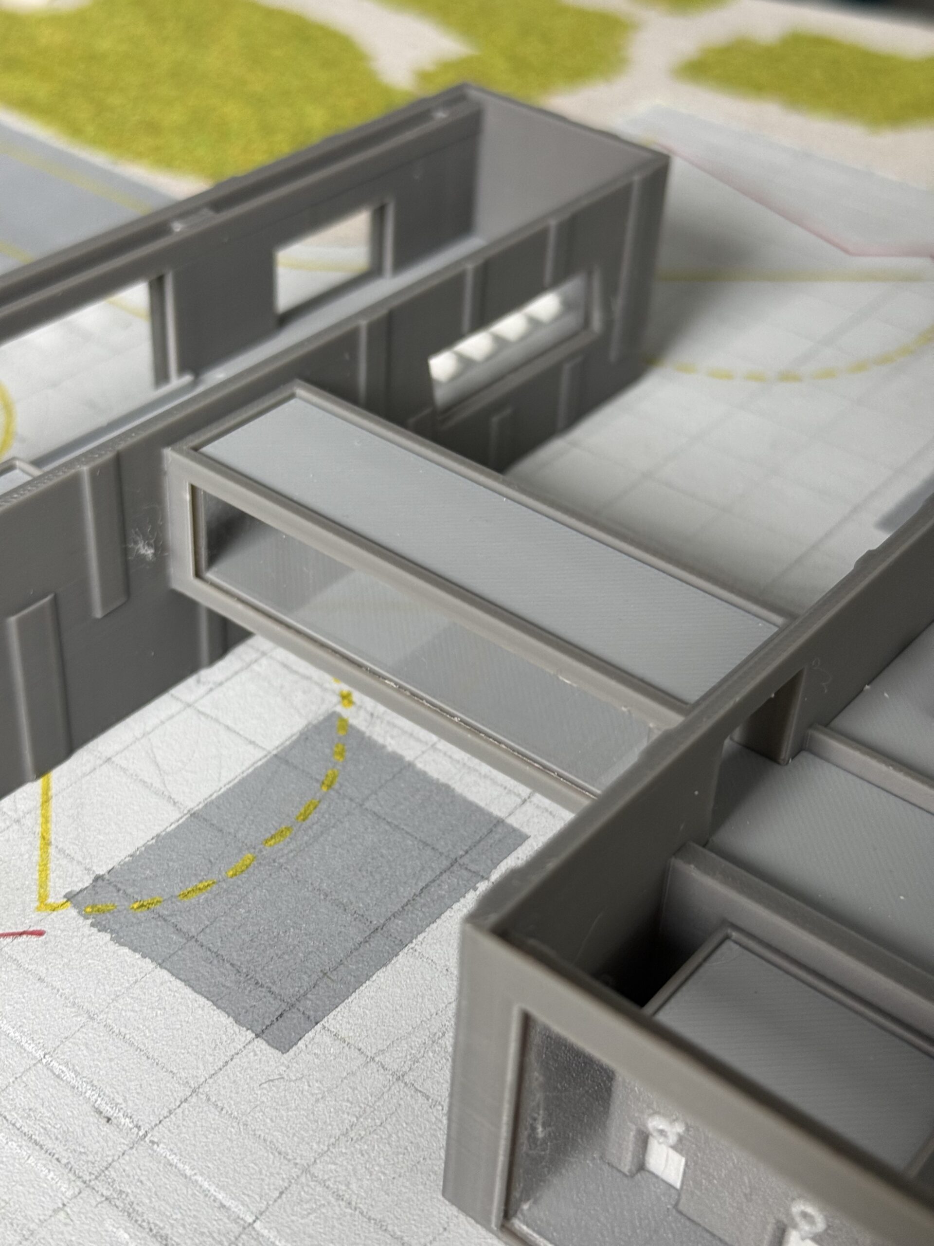 Terminal with intirior 1/400 - Image 13