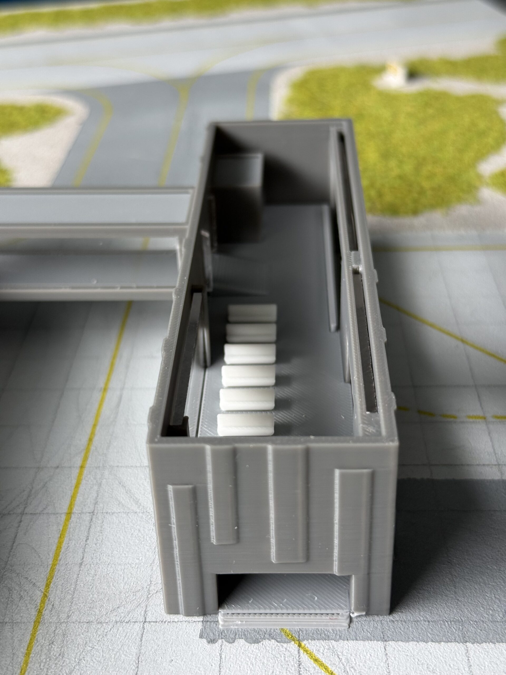 Terminal with intirior 1/400 - Image 18