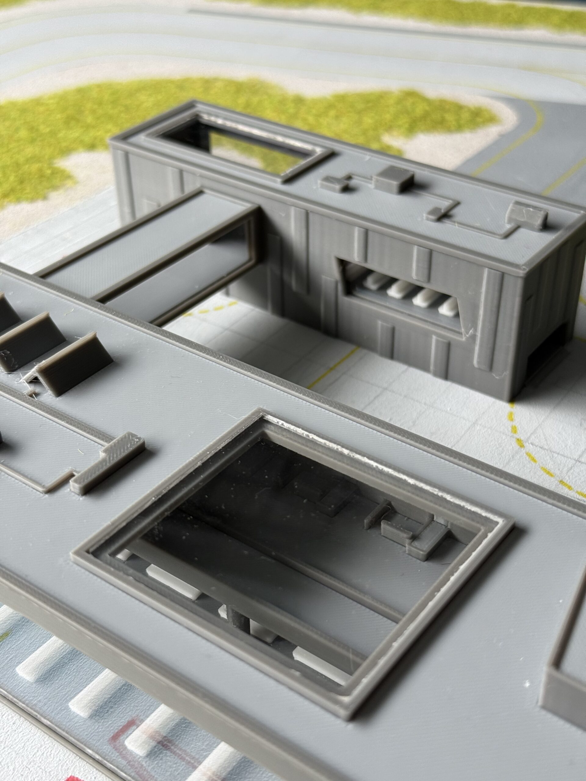 Terminal with intirior 1/400 - Image 25